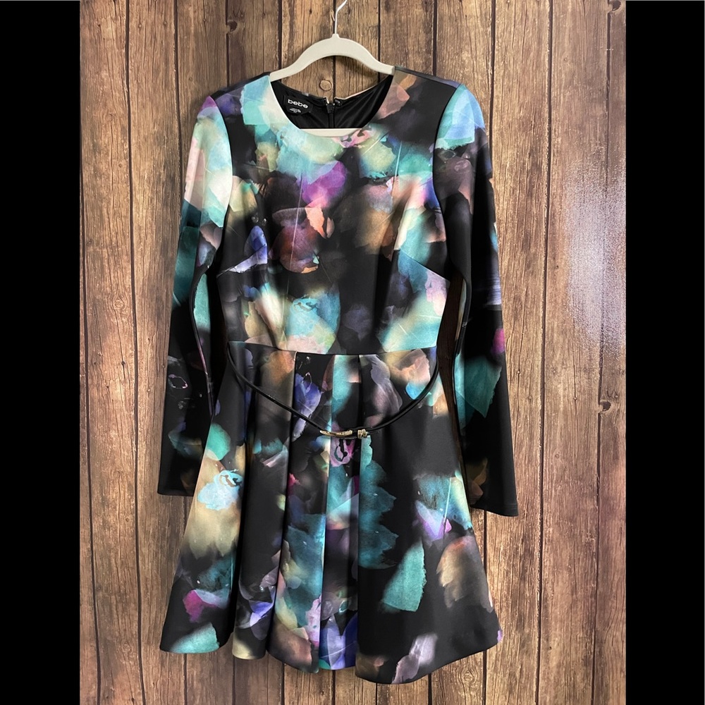 Bebe watercolor fit and flare dress M